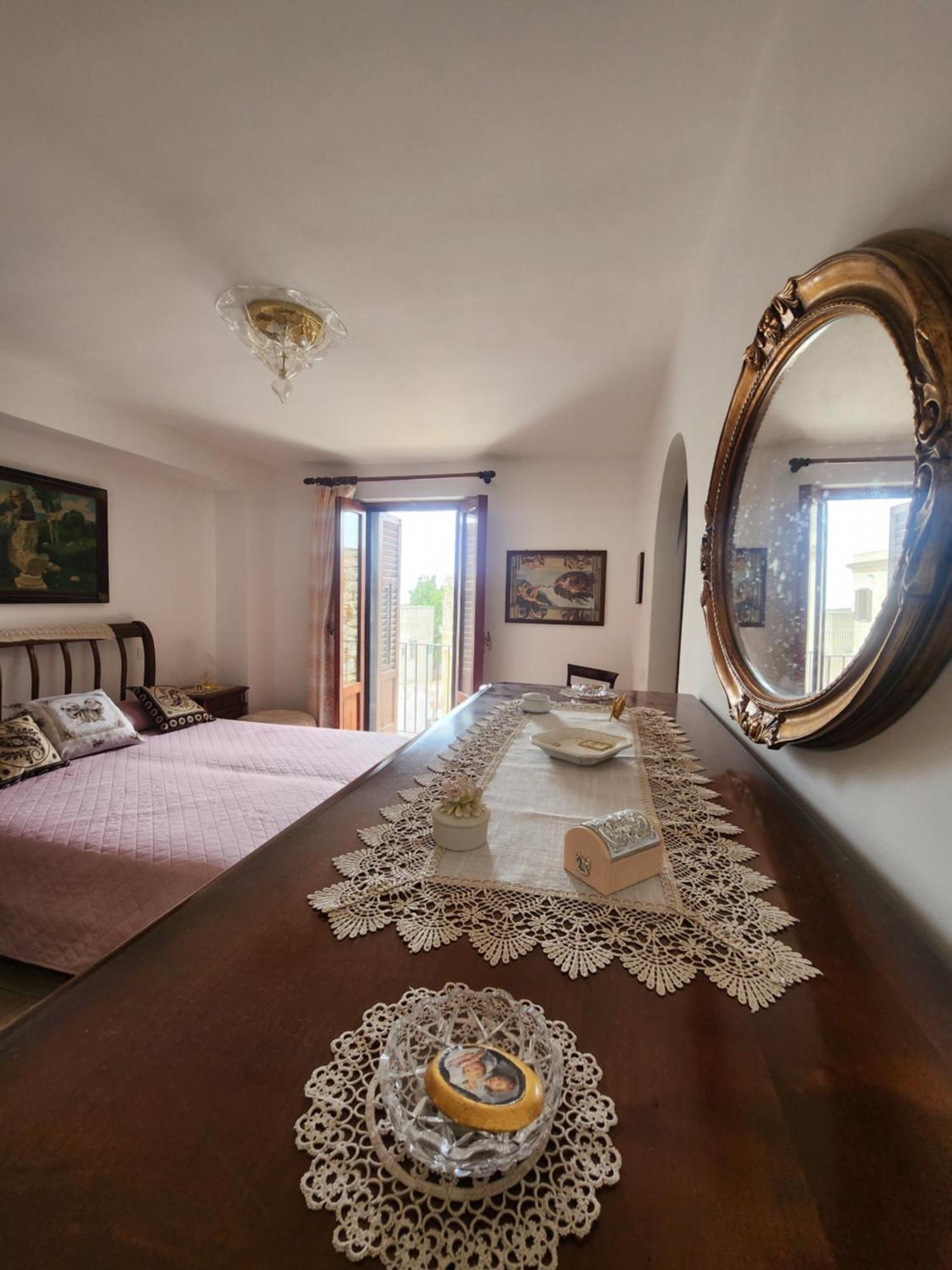 Porta Trapani Guest House เอริเช ภายนอก รูปภาพ