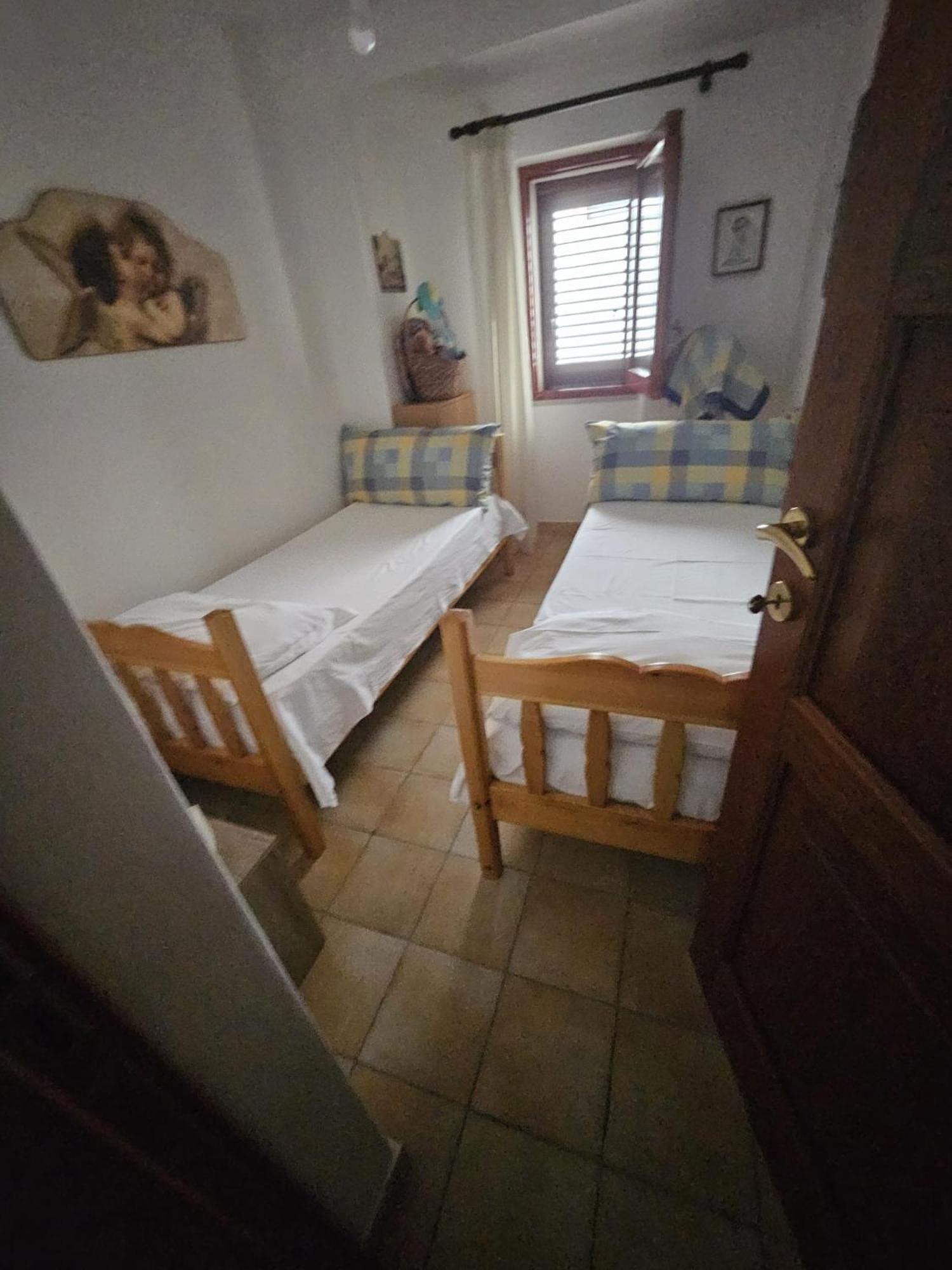 Porta Trapani Guest House เอริเช ภายนอก รูปภาพ